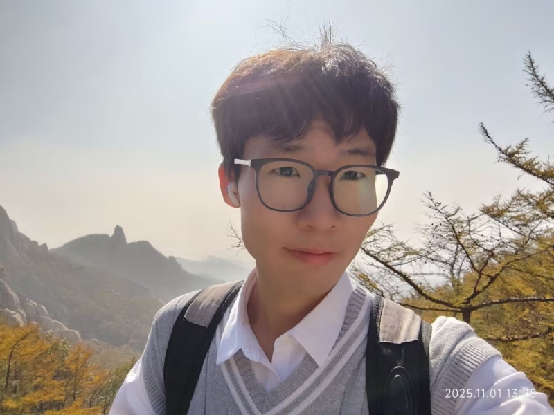 静檀的第三张照片--龙岩相亲服务中心