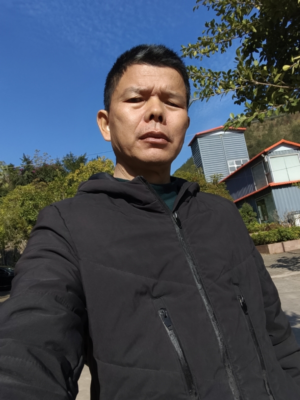 子午卯酉的第一张照片--龙岩相亲服务中心