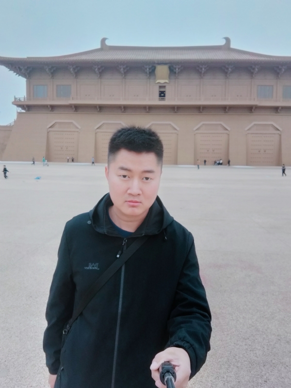 放肆的青春的第一张照片--龙岩相亲服务中心