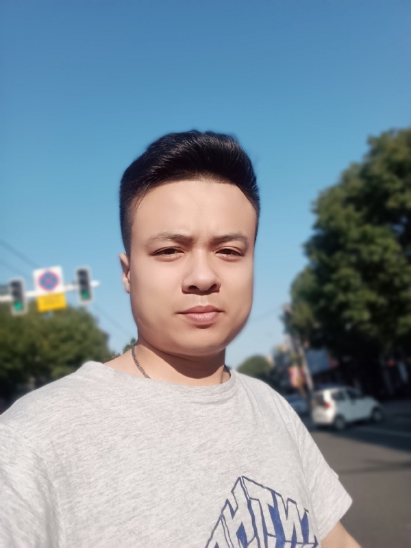 简简单单的第一张照片--龙岩相亲服务中心