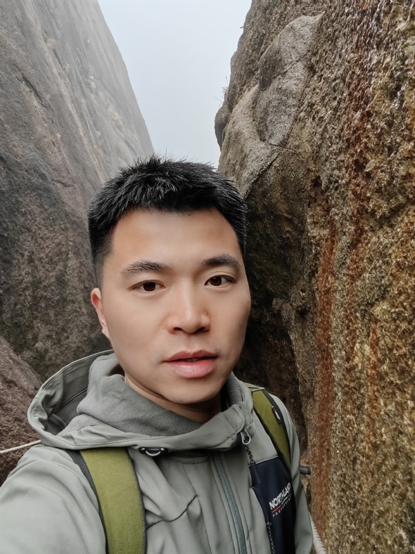 讲不出再见的第四张照片--龙岩相亲服务中心