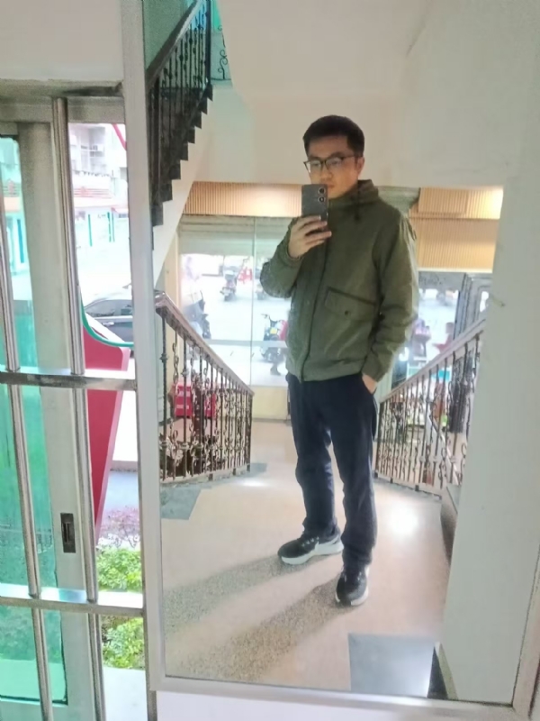 沧海一粟的第六张照片--龙岩相亲服务中心