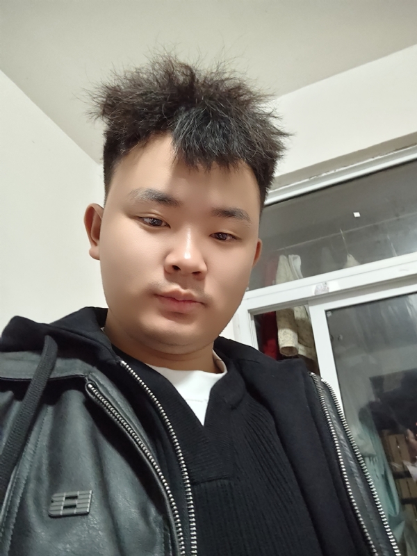 阿龙找对象的第一张照片--龙岩相亲服务中心