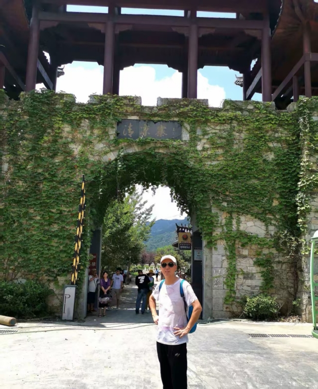 品心人的第一张照片--龙岩相亲服务中心