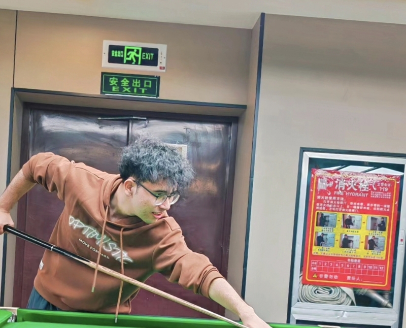 小鬼的第一张照片--龙岩相亲服务中心