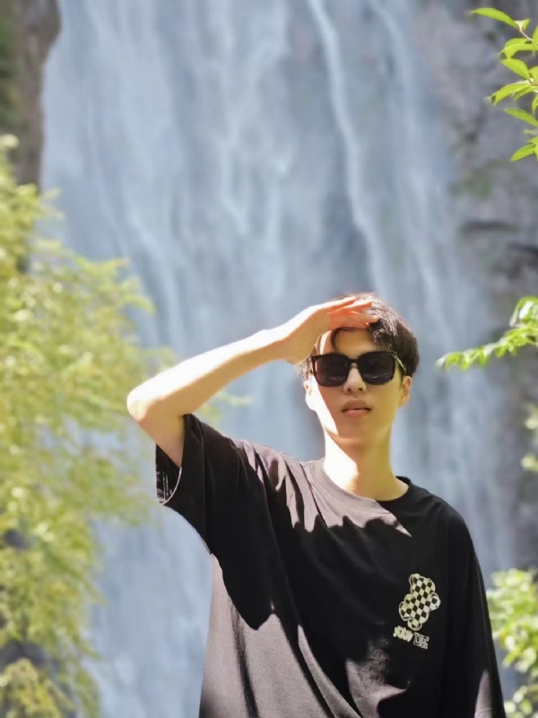 大橙子的第一张照片--龙岩相亲服务中心