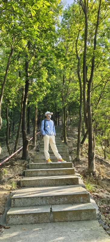 书衣的第三张照片--龙岩相亲服务中心