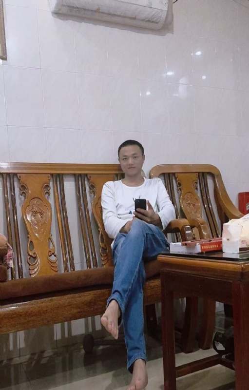 知年的第三张照片--龙岩相亲服务中心