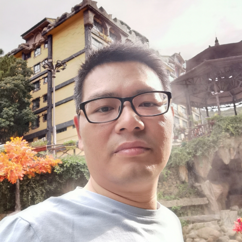 英德林的第一张照片--龙岩相亲服务中心